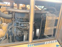 XCMG Official 75 Ton Second-hand Lifting Machinery Crawler Crane XGC75 Price for Sale